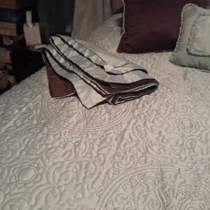 Quilted Satin Queen Comforter Set